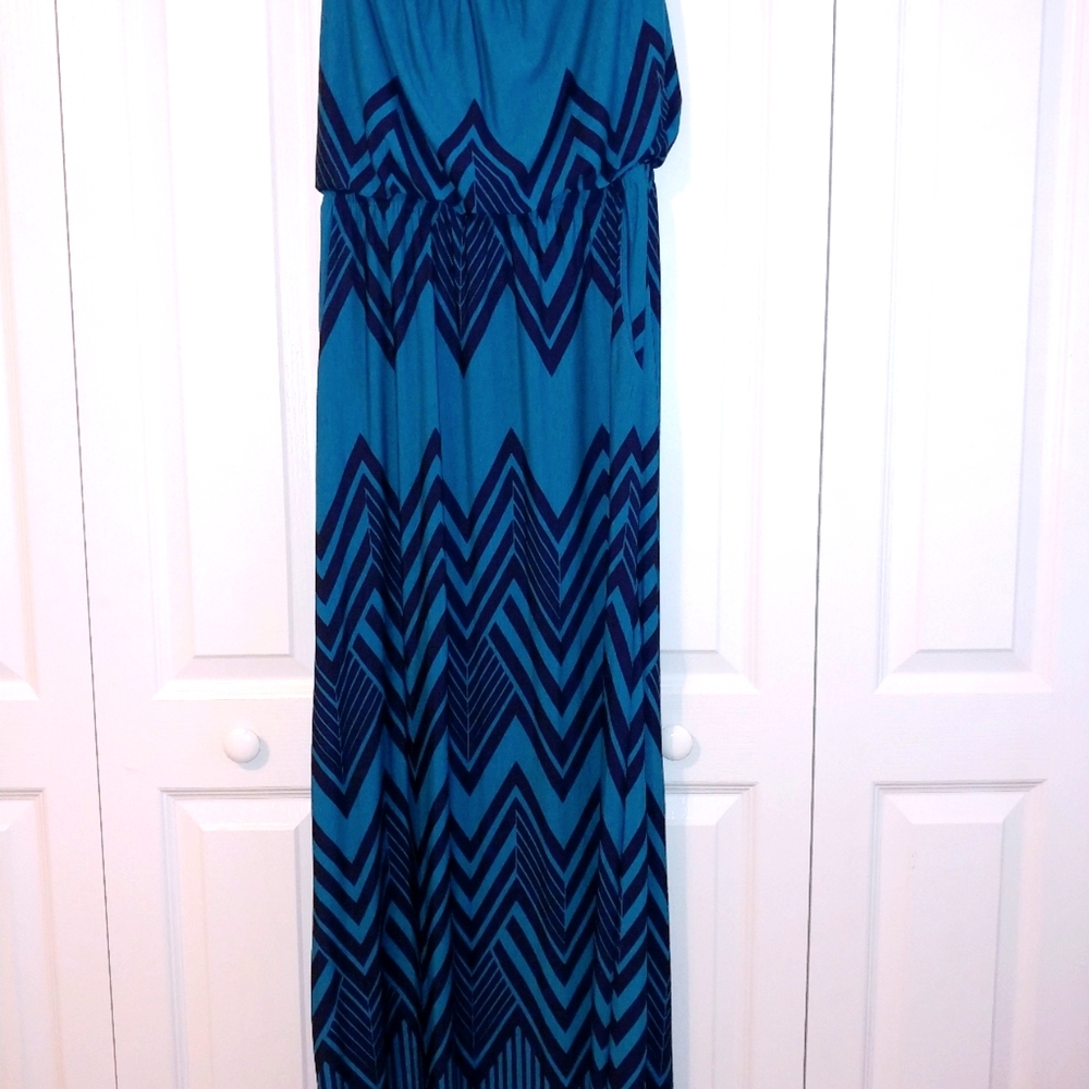 Three Pink Hearts Strapless Teal Geometric Pattern Maxi. Size XL